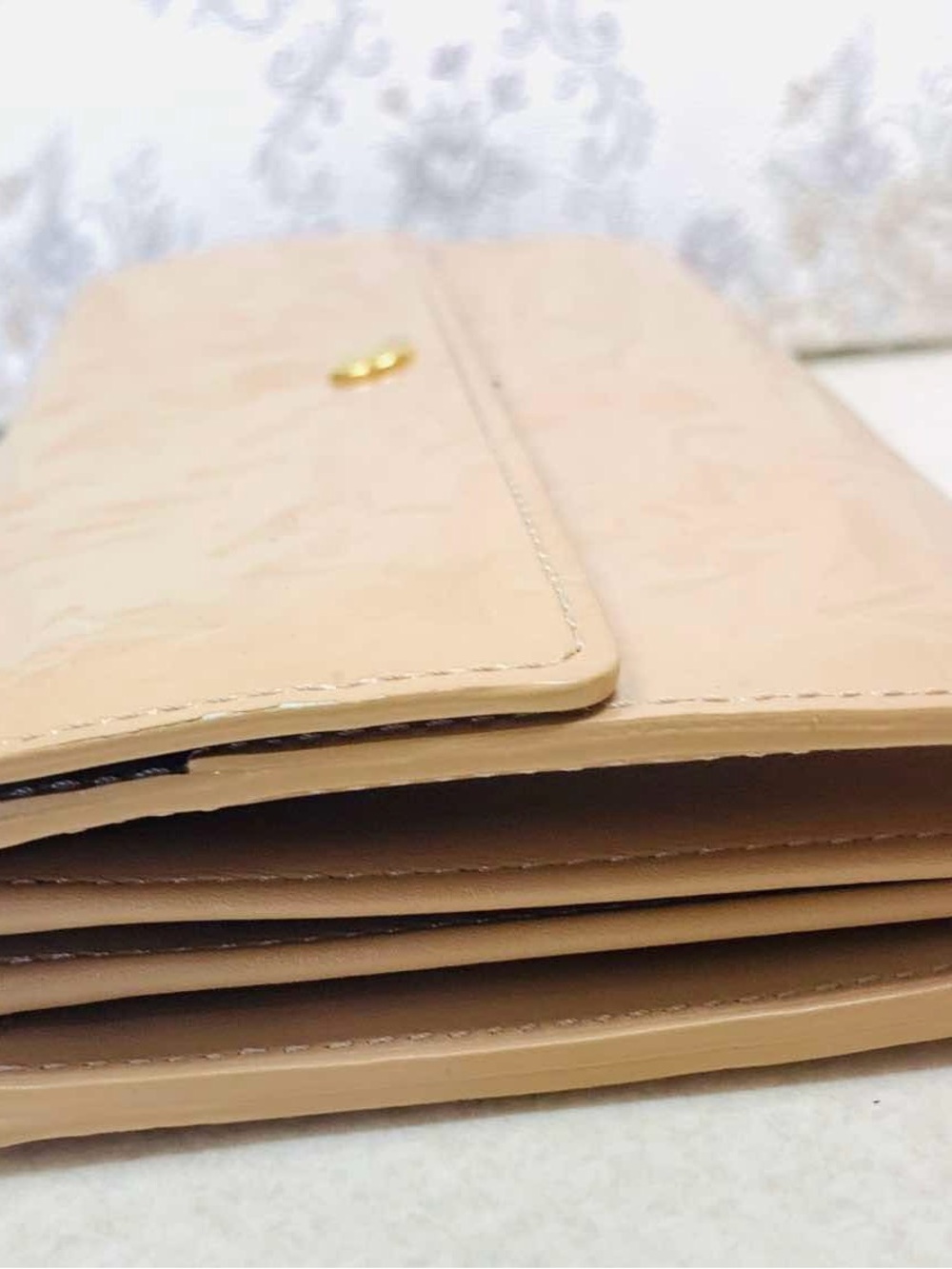 Louis Vuitton Vernis Patent Continental Wallet in Nude - Picture 8 of 9